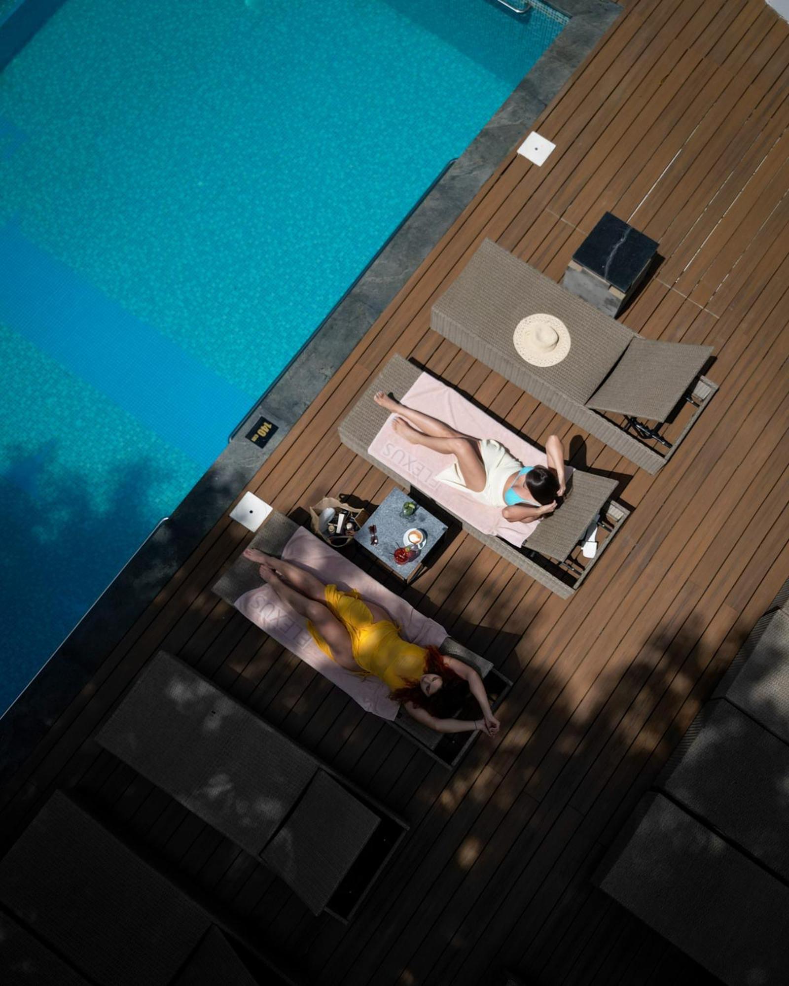 Elexus Predeal Exterior photo
