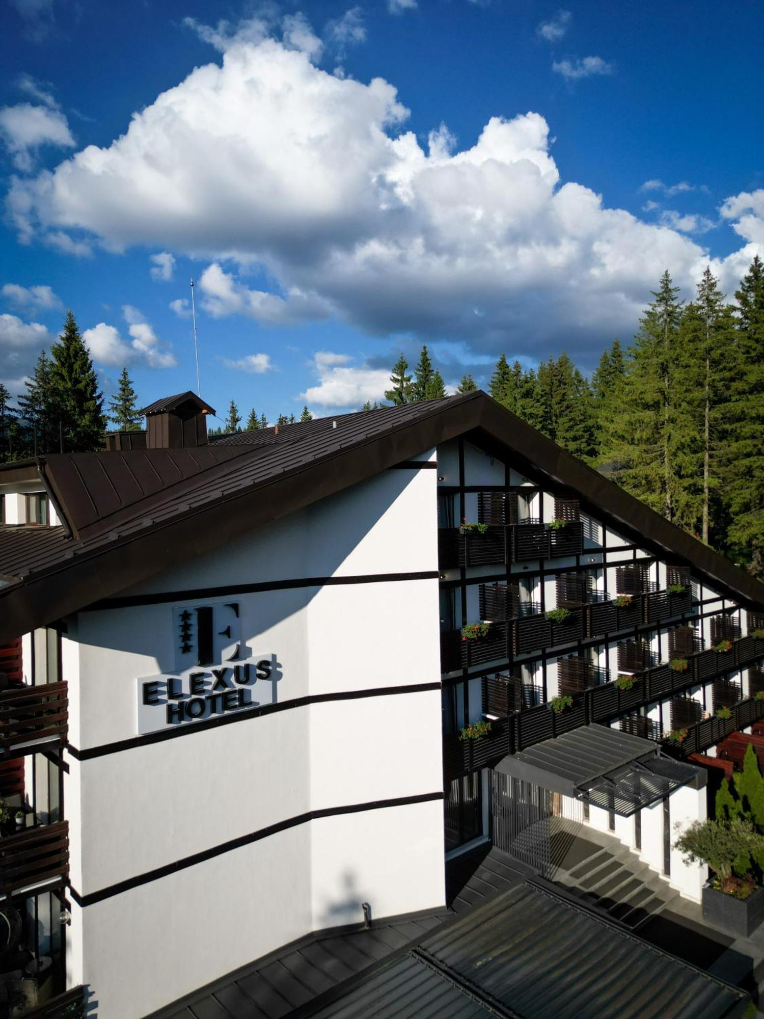 Elexus Predeal Exterior photo