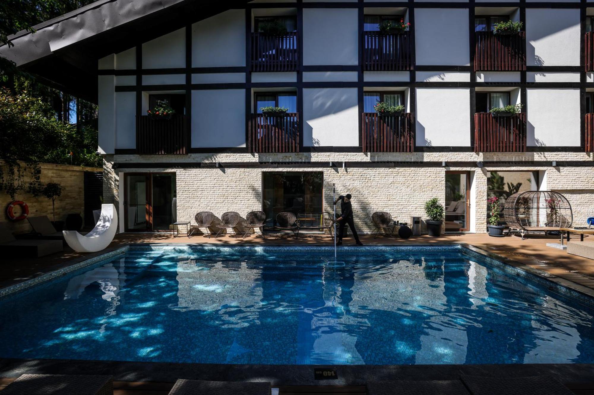 Elexus Predeal Exterior photo